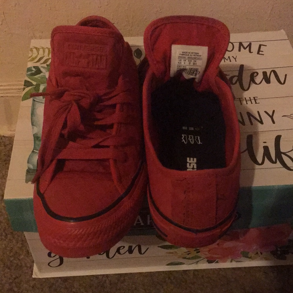 Limited edition All Star waterproof red Converse